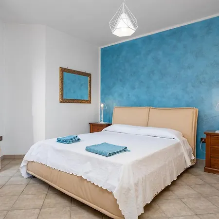 Valeryhouse Apartment Olbia
