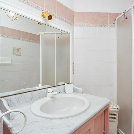 Valeryhouse Apartment *